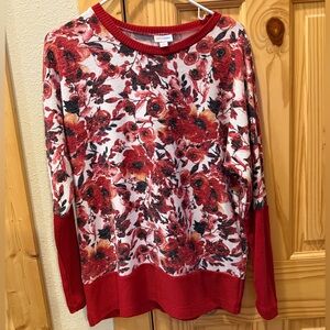 LuLaRoe Red and Black Floral Tammy Top